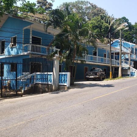 Apartamento Bliss On The Bay For A Family West End Exterior foto